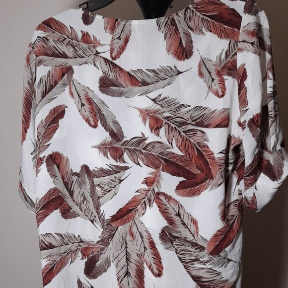 Cream & Brown Top - Picture 2 of 2